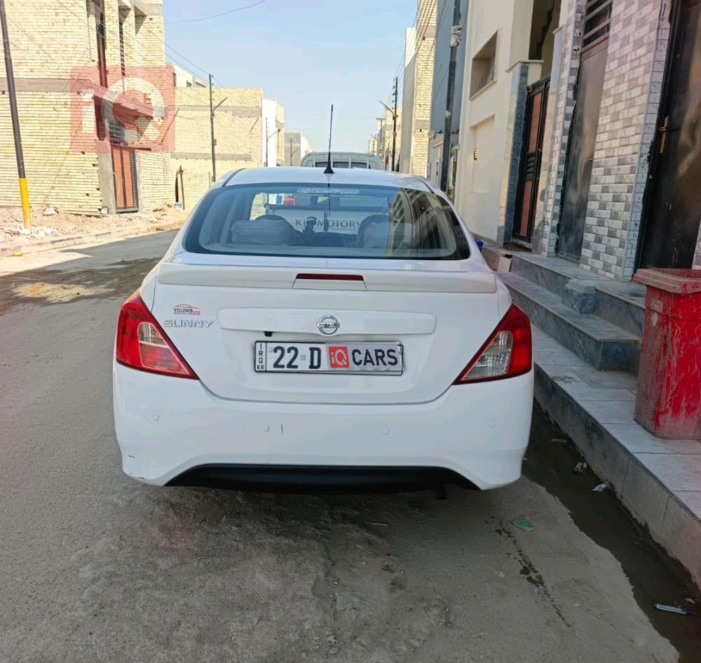نيسان صني